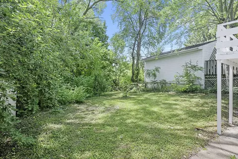 2 Mesa Rd, Springfield, IL 62702 photo 4