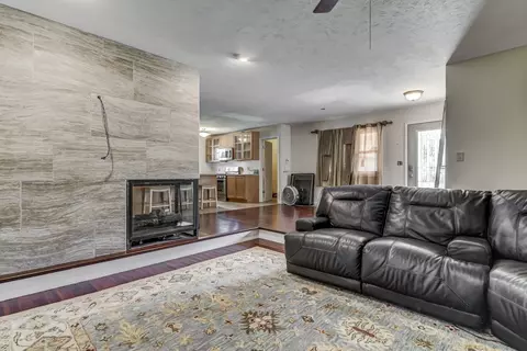 507 Rainbow Dr, Athens, IL 62613 photo 6