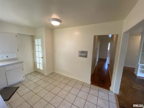 14 Midland Ct, Springfield, IL 62702 photo 13