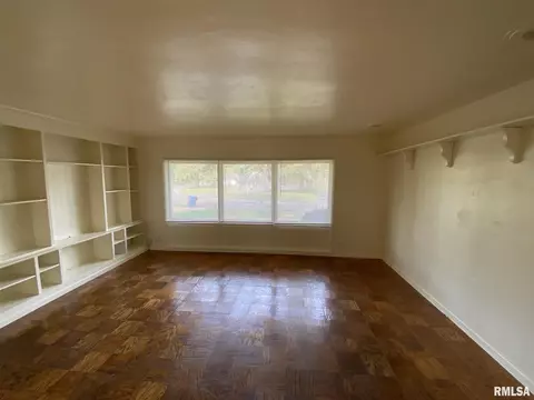 14 Midland Ct, Springfield, IL 62702 photo 8