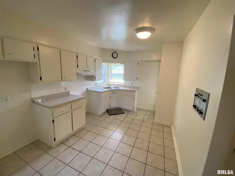 14 Midland Ct, Springfield, IL 62702 photo 10