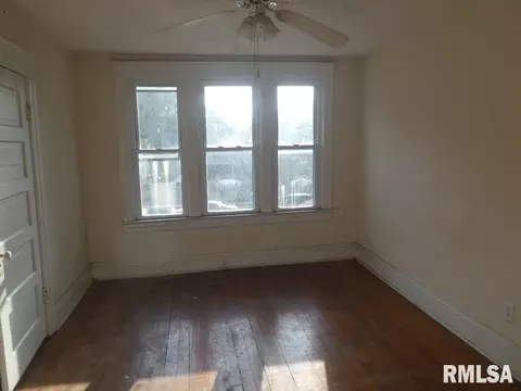 1608 S 8th St, Springfield, IL 62703 photo 9