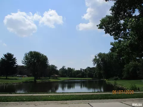 3116 Lakeshire Dr, Springfield, IL 62707 photo 17