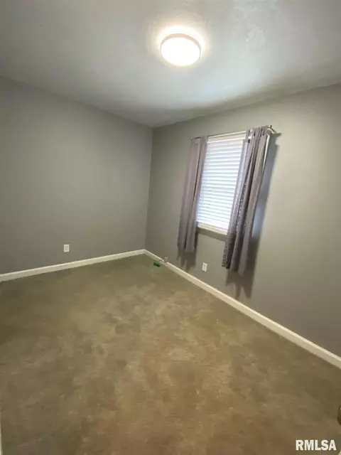3116 Lakeshire Dr, Springfield, IL 62707 photo 16