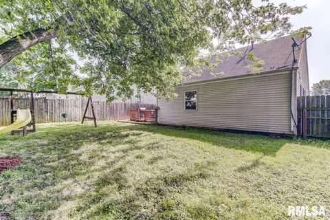 721 Helene St, Springfield, IL 62702 photo 5