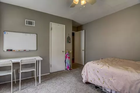2524 S Pasfield St, Springfield, IL 62704 photo 16