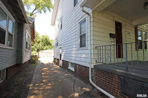 1913 S Spring St, Springfield, IL 62704 photo 8
