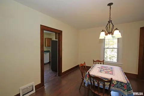 1913 S Spring St, Springfield, IL 62704 photo 15