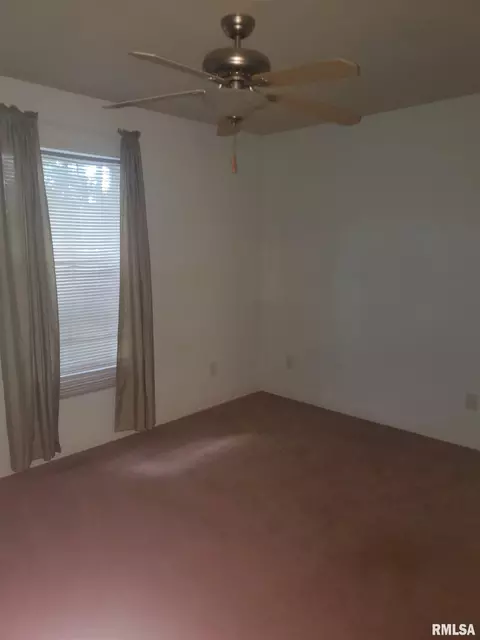 2732 Steiler Pl, Springfield, IL 62703 photo 11