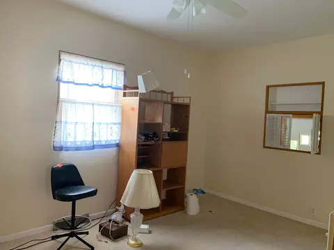 2352 S 10th St, Springfield, IL 62703 photo 6