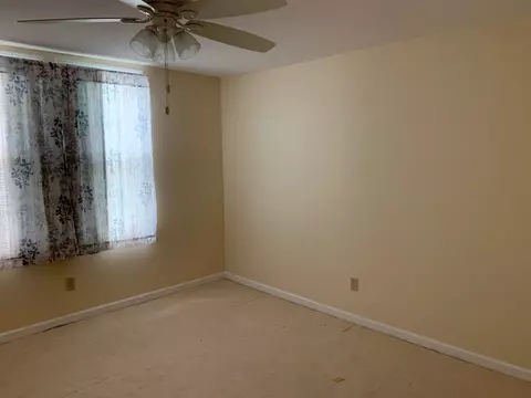 2352 S 10th St, Springfield, IL 62703 photo 14