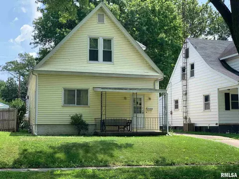2352 S 10th St, Springfield, IL 62703 photo 1
