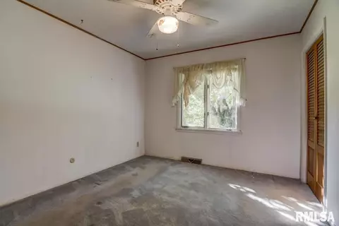 30 Beachview Ln, Springfield, IL 62712 photo 16