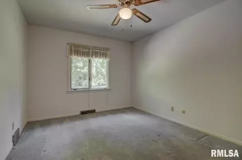 30 Beachview Ln, Springfield, IL 62712 photo 24