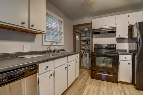 2149 Pickett St, Springfield, IL 62703 photo 10