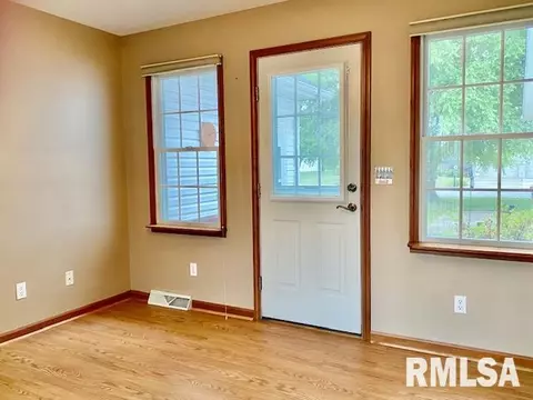403 E Oak Grove Dr, Athens, IL 62613 photo 20