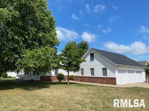 403 E Oak Grove Dr, Athens, IL 62613 photo 7