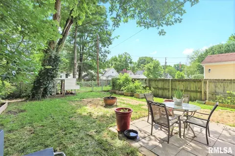 134 N Douglas Ave, Springfield, IL 62702 photo 26