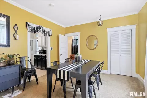 134 N Douglas Ave, Springfield, IL 62702 photo 11