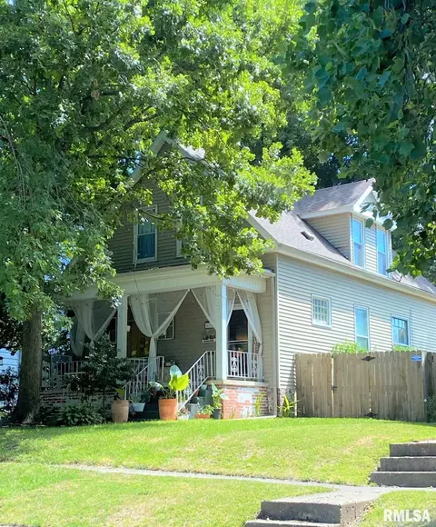 134 N Douglas Ave, Springfield, IL 62702 photo 19