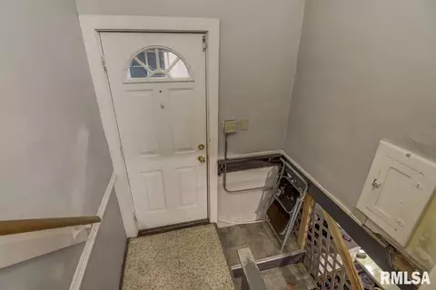 1041 S Walnut St, Springfield, IL 62704 photo 35