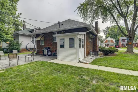 1041 S Walnut St, Springfield, IL 62704 photo 11