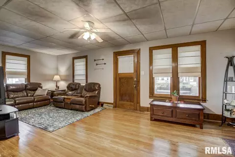 1041 S Walnut St, Springfield, IL 62704 photo 26