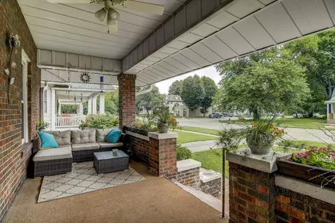 1041 S Walnut St, Springfield, IL 62704 photo 21