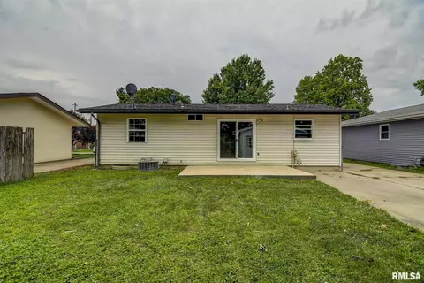 1816 N Wolfe St, Springfield, IL 62702 photo 30