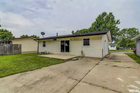 1816 N Wolfe St, Springfield, IL 62702 photo 31
