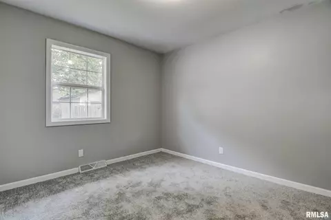 1816 N Wolfe St, Springfield, IL 62702 photo 20