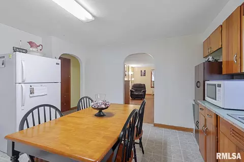 1117 N Macarthur St, Springfield, IL 62702 photo 4