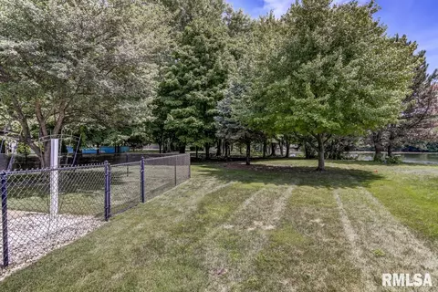 2702 Chase Dr, Springfield, IL 62704 photo 32