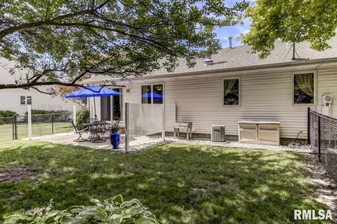 2702 Chase Dr, Springfield, IL 62704 photo 33