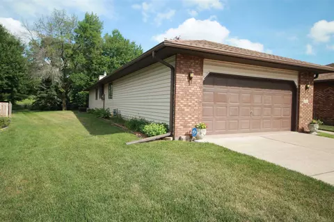 1712 Devonwood Dr, Springfield, IL 62704 photo 31
