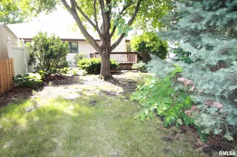 1712 Devonwood Dr, Springfield, IL 62704 photo 35