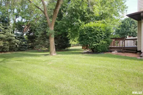 1712 Devonwood Dr, Springfield, IL 62704 photo 32
