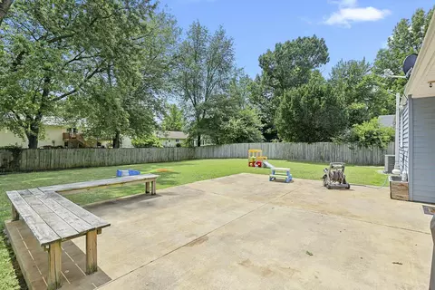 1912 Claremont Dr, Springfield, IL 62703 photo 28