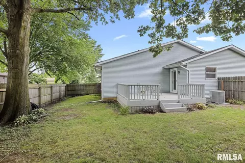 119 Calvin Ave, Springfield, IL 62704 photo 17