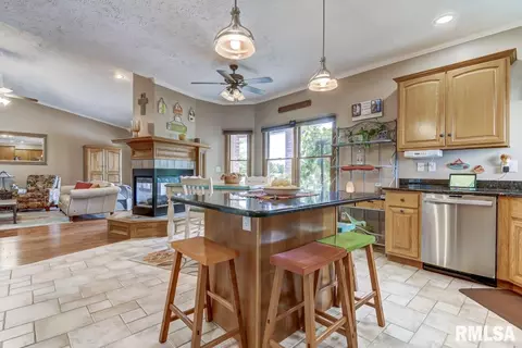 2528 Muirfield Dr, Springfield, IL 62711 photo 9
