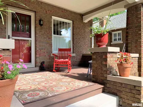 1500 Dial Ct, Springfield, IL 62704 photo 3