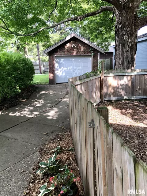 1500 Dial Ct, Springfield, IL 62704 photo 26