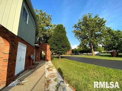 307 S Durkin Dr, Springfield, IL 62704 photo 18