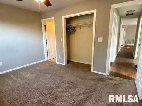 307 S Durkin Dr, Springfield, IL 62704 photo 10