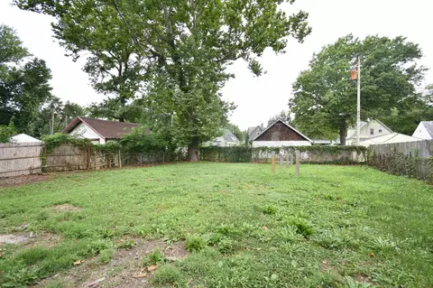 2355 Yale Blvd, Springfield, IL 62703 photo 14
