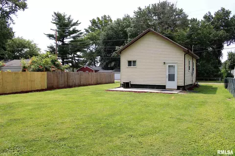 1715 Henry St, Springfield, IL 62702 photo 14