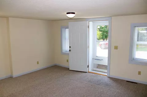 1715 Henry St, Springfield, IL 62702 photo 5