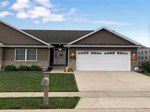 3301 Grassmere Dr, Springfield, IL 62711 photo 1