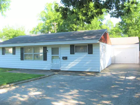 3 Goodwin Ct, Springfield, IL 62704 photo 2