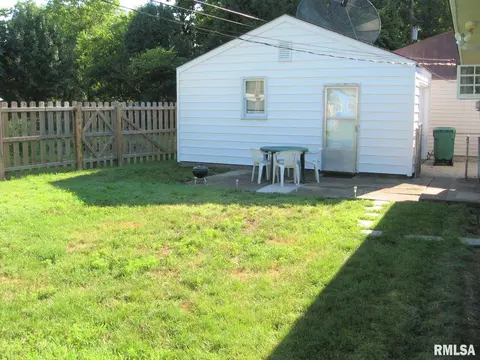 3 Goodwin Ct, Springfield, IL 62704 photo 14
